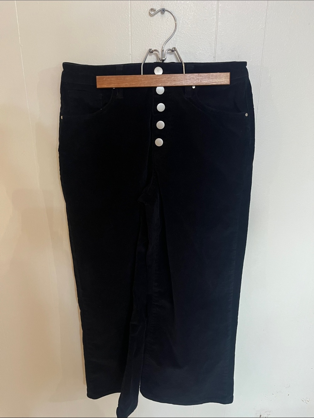 Forever 21 Black Wide-Leg Button-Front Pants